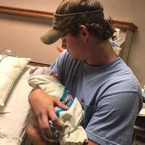 Meet your Posher, Cole m